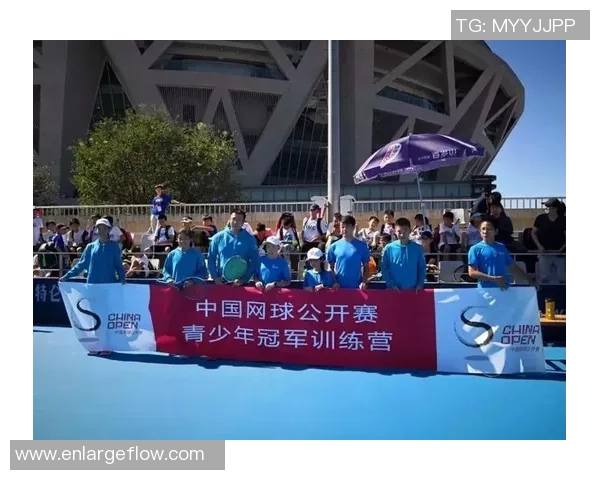 深圳网球队的奋斗与荣耀：一段关于成长与坚持的网球纪实故事